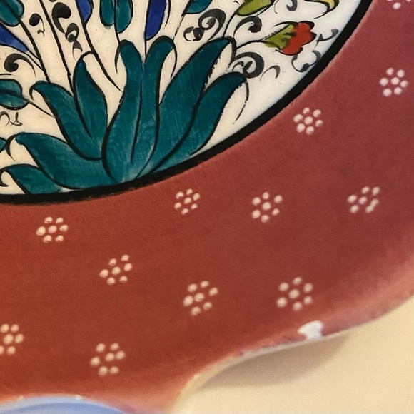 Authentic Signed Vintage Turkish Ceramic Hand Painted 7” Decorative Plate - Picture 8 of 10
